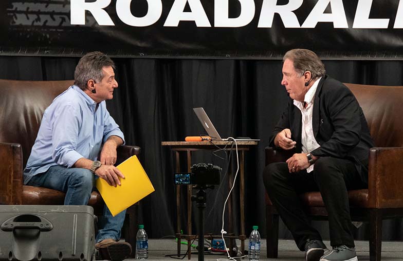 TAXI’s Michael Laskow (left) asks Grammy-winning producer Ken Caillat a question during the Producing Fleetwood Mac session, Friday evening in the Grand Ballroom. 