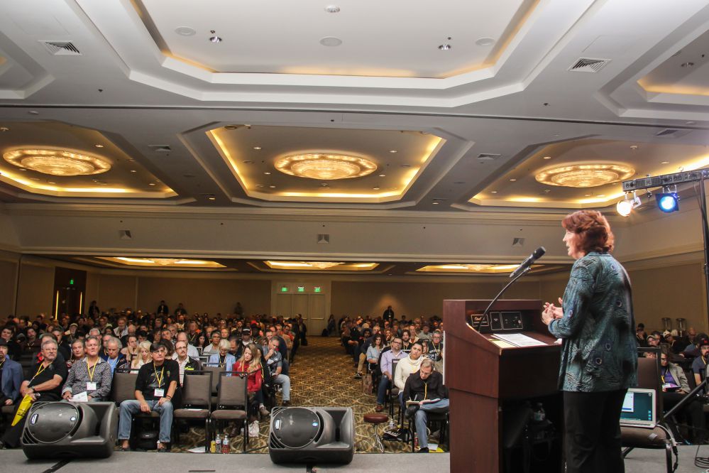 Robin Frederick packed the ballroom once again, and for good reason, her presentations are always super well prepared, and incredibly informative!